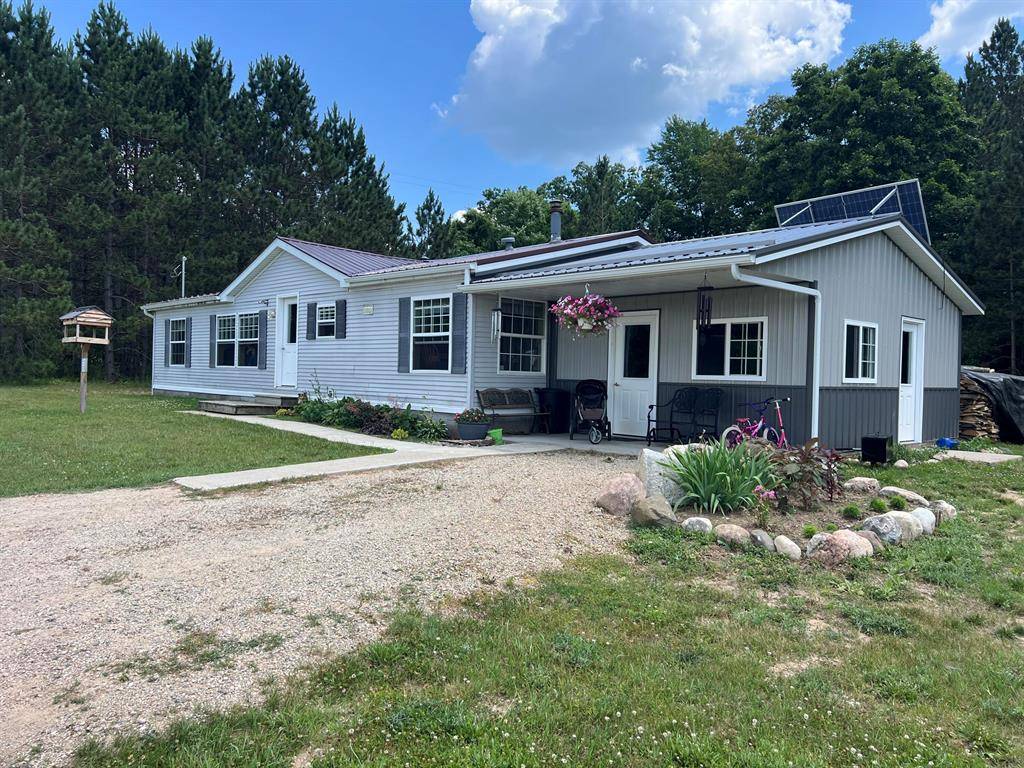 3435 N Pine Avenue, Wilcox Twp, MI 49349