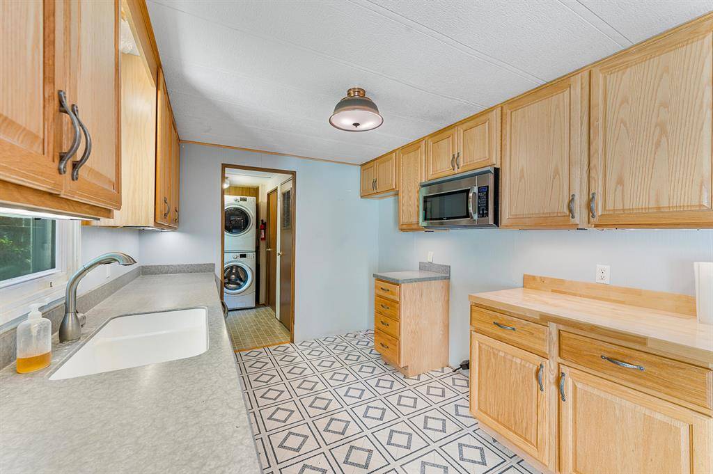 Grant Twp-mecosta, MI 49307,16960 Coolidge Road