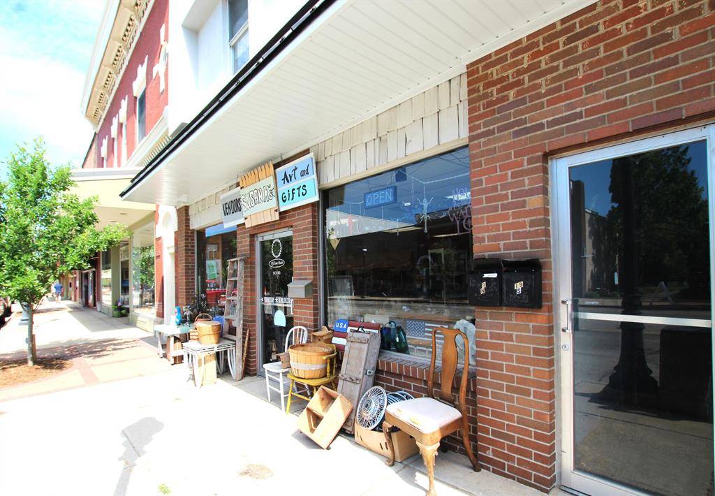 Fremont, MI 49412,19 E Main Street