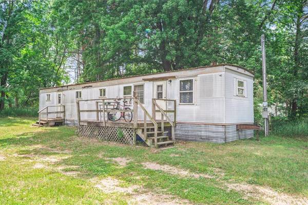 18725 16 Mile Rd, Big Rapids Twp, MI 49307