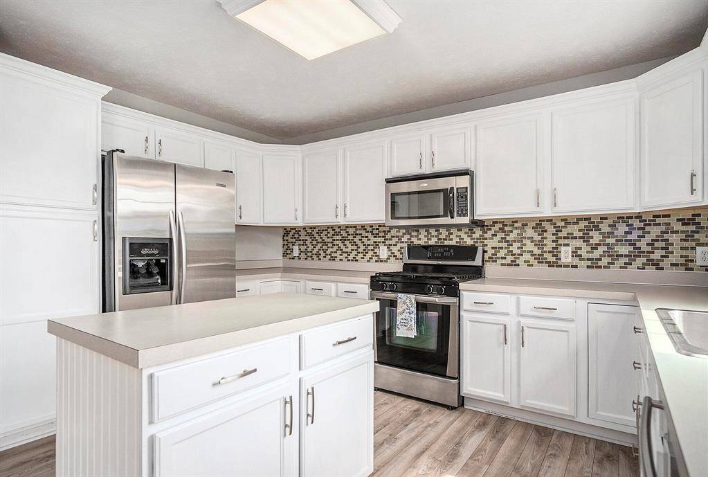 Lowell, MI 49331,1394 Highland Hill