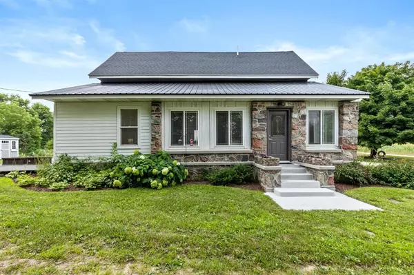 13607 6 Mile Road, Deerfield Twp, MI 49346