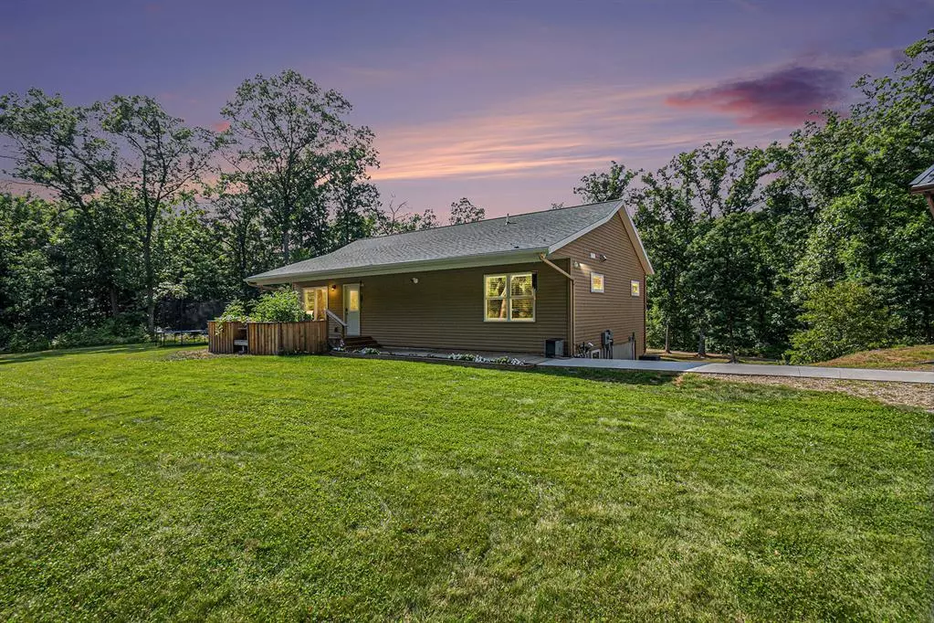 Reynolds Twp, MI 49329,23877 Almy Road