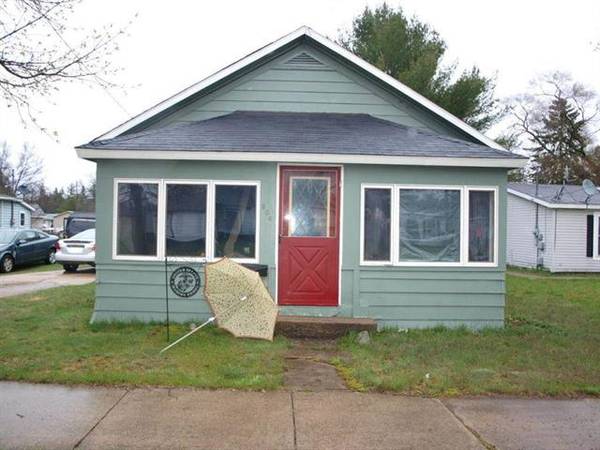 904 Park Street,  Grayling,  MI 49738