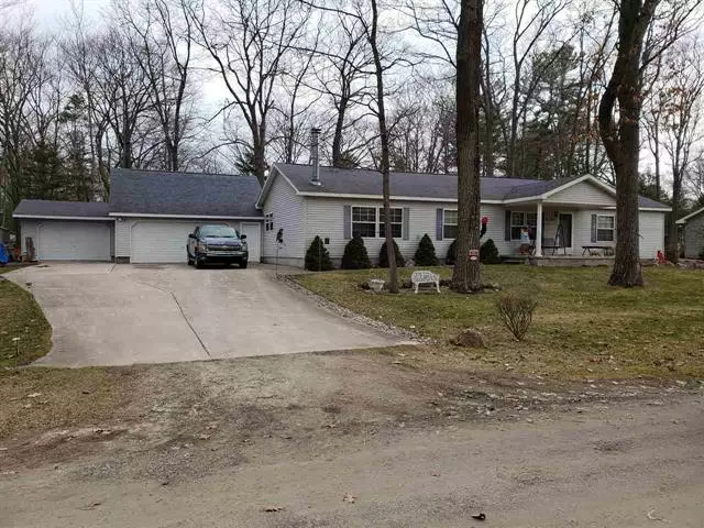 5369 E 10th Street, Au Gres, MI 48703