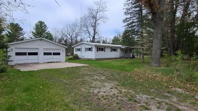 3440 Betty, South Branch, MI 48761