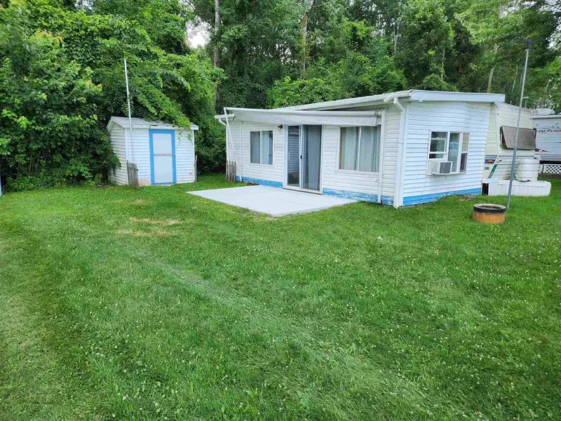 831 S Main Street Unit 201, Sims Twp, MI 48703