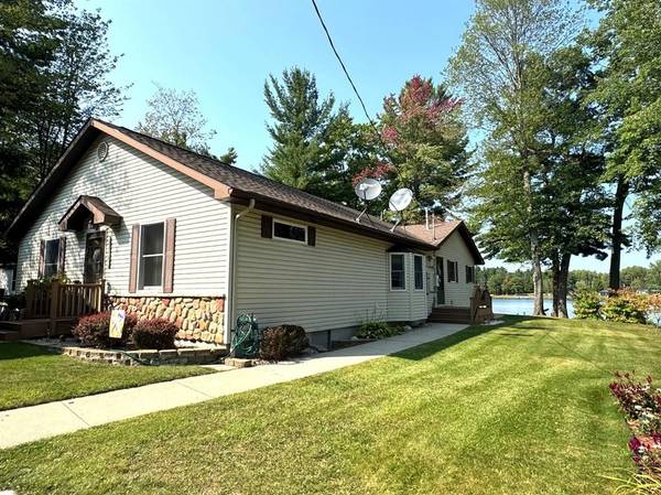 4983 Rudy Drive, Gladwin, MI 48624