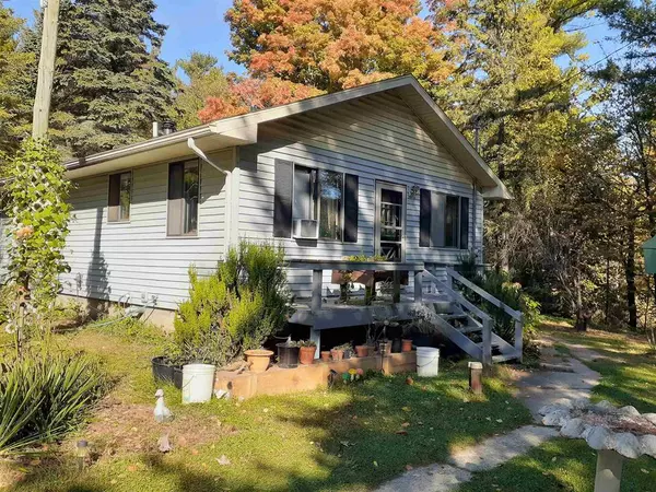 241 N McArdle Road, Tawas City, MI 48763