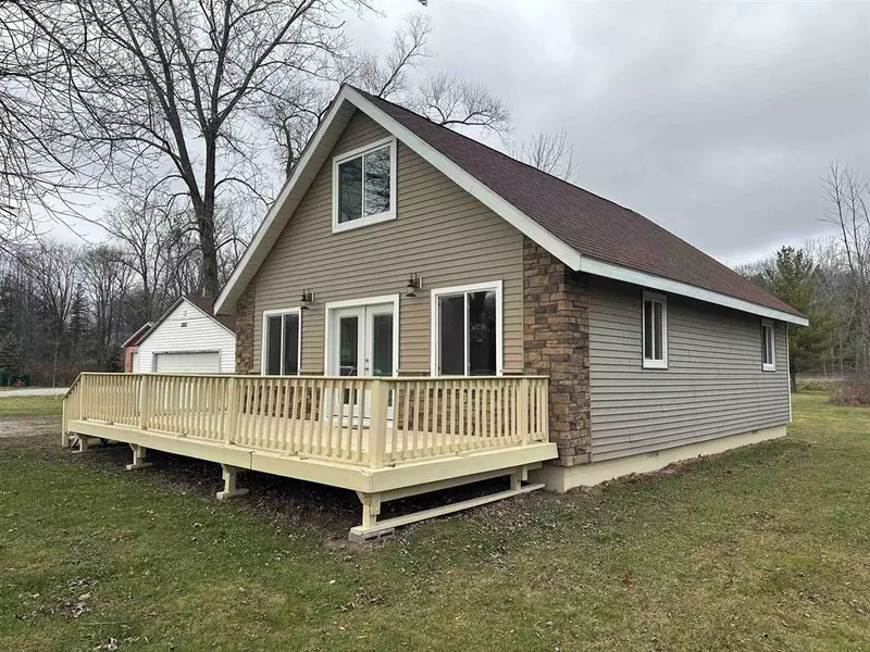 2222 Pine River Road, Standish, MI 48658