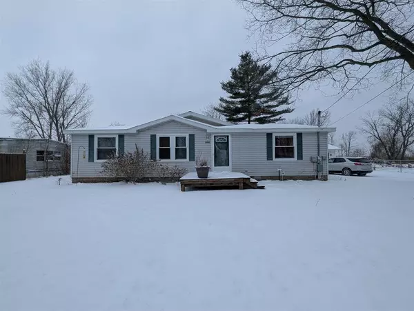 2042 Green Drive, Au Gres Twp, MI 48703