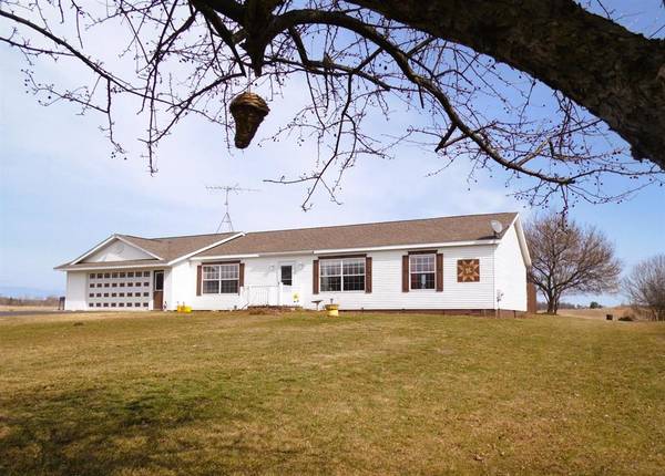 3113 Pointer Road, Edwards Twp, MI 48661