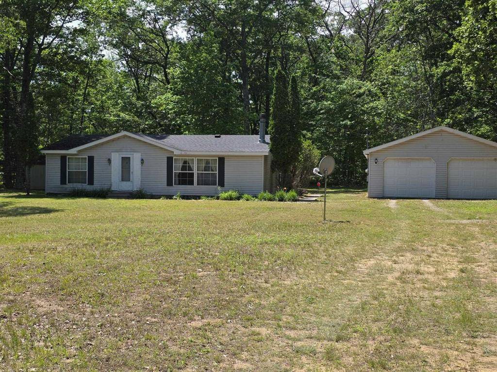 2560 S Yukon Drive, Greenbush Twp, MI 48745