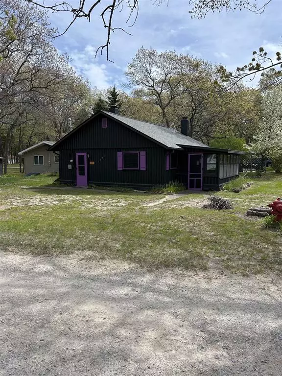 1045 S 11th Street, Sims Twp, MI 48703