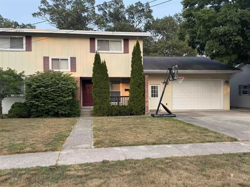 Oscoda Twp, MI 48750,9105 Wyoming Street B