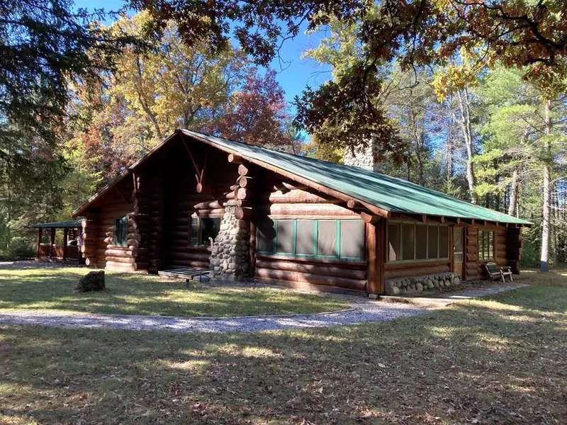 10118 Curwood Trail, South Branch Twp, MI 48635