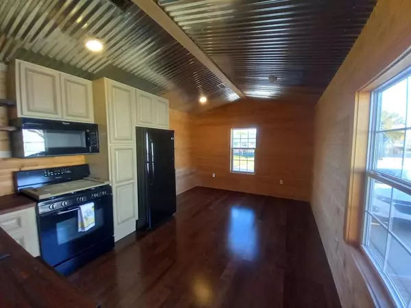 Sims Twp, MI 48703,3675 E Michigan Avenue