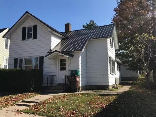 216 Crippen Street, Cadillac, MI 49601