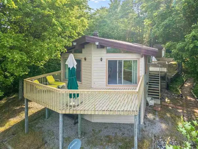 Hayes Twp, MI 49735,9396 Hunters Ridge