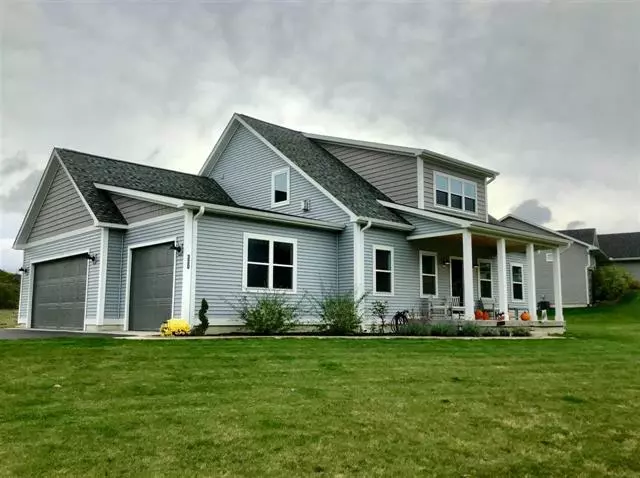 330 Farm Lane, Traverse City, MI 49696