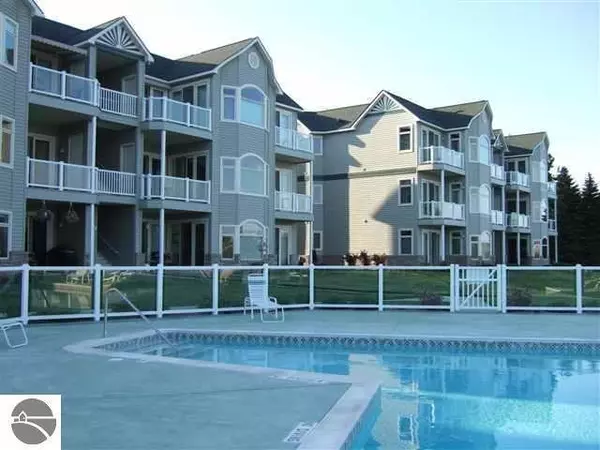 Elk Rapids Twp, MI 49629,110 Ames Street 10