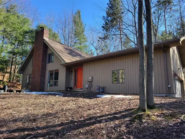 3264 Greenwood Drive, Traverse City, MI 49686