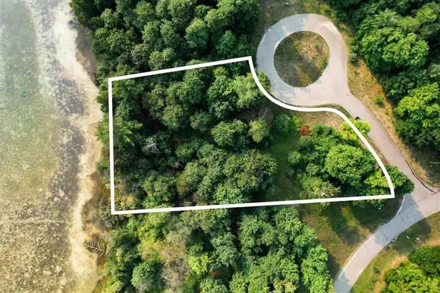 11125 Mason Point, White Water Twp, MI 49690