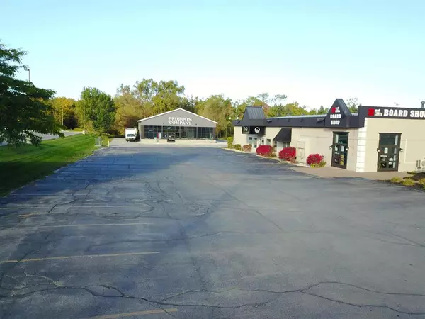 Garfield Twp, MI 49684,2751 N US-31 S Unit: A2