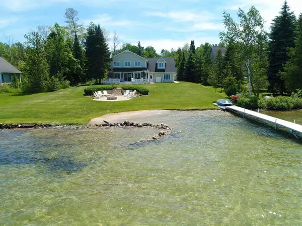Elk Rapids Twp, MI 49690,10561 Shore