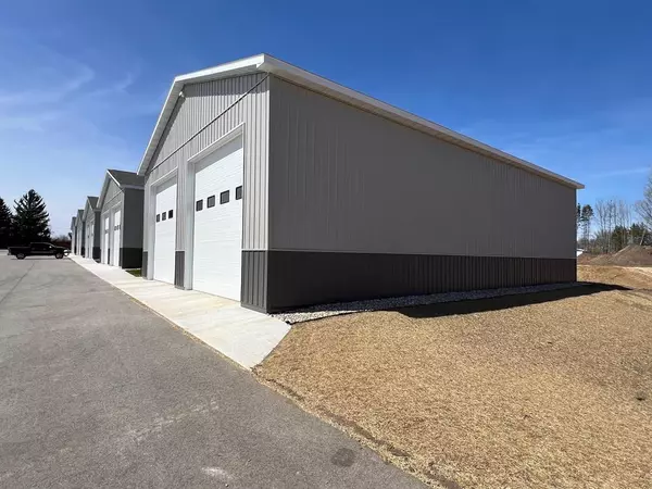 Blair Twp, MI 49685,5925 Storage Loop Drive Unit: 6