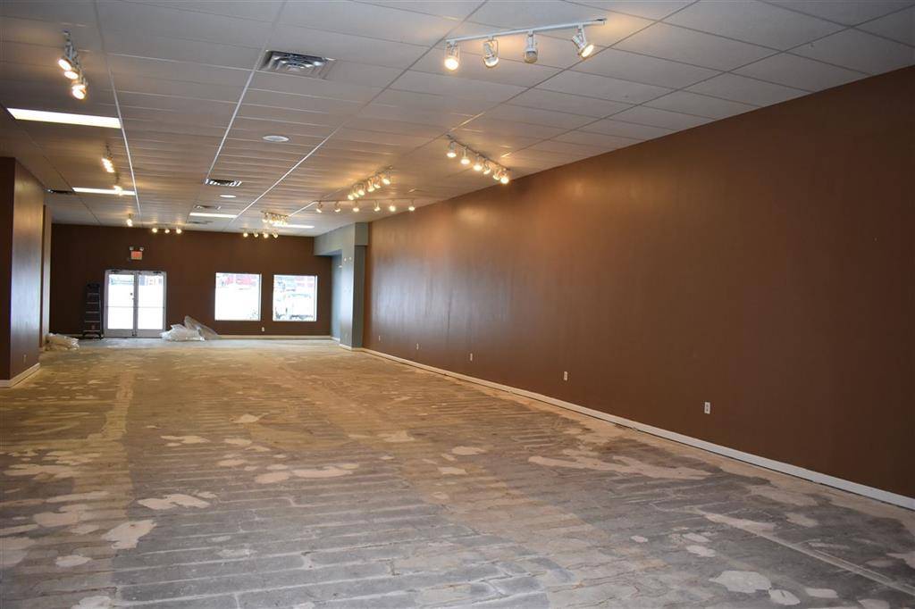 Garfield Twp, MI 49684,2751 N US-31 S Unit: B