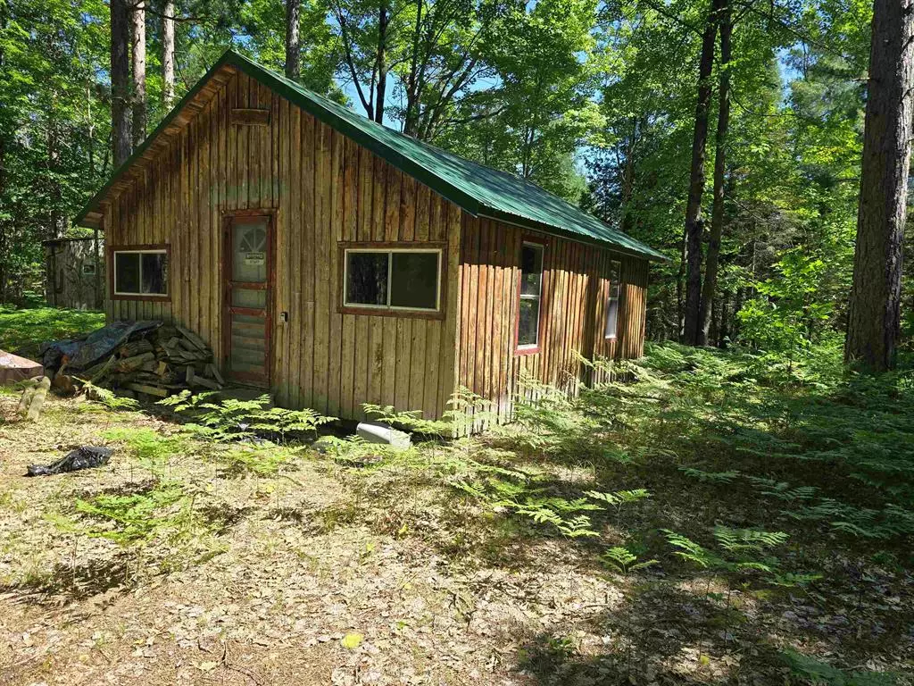 Garfield Twp, MI 49633,2AC V/L SE Military Road