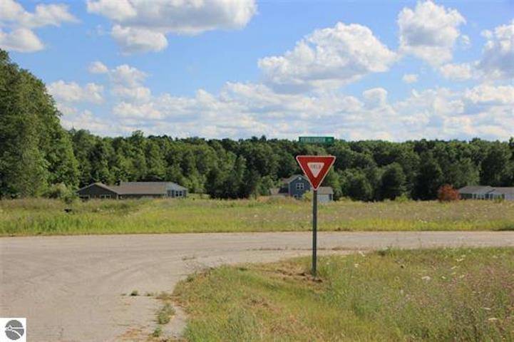 2211 Pebblebrook Drive, Mayfield Twp, MI 49649