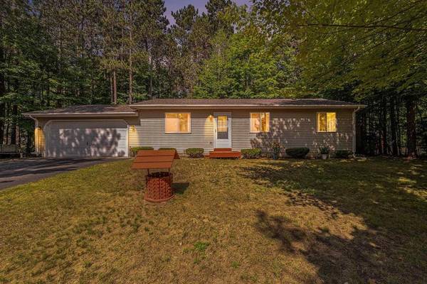 20660 Red Oak Drive, Almira Twp, MI 49659