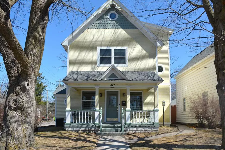 417 Barlow Street, Traverse City, MI 49686