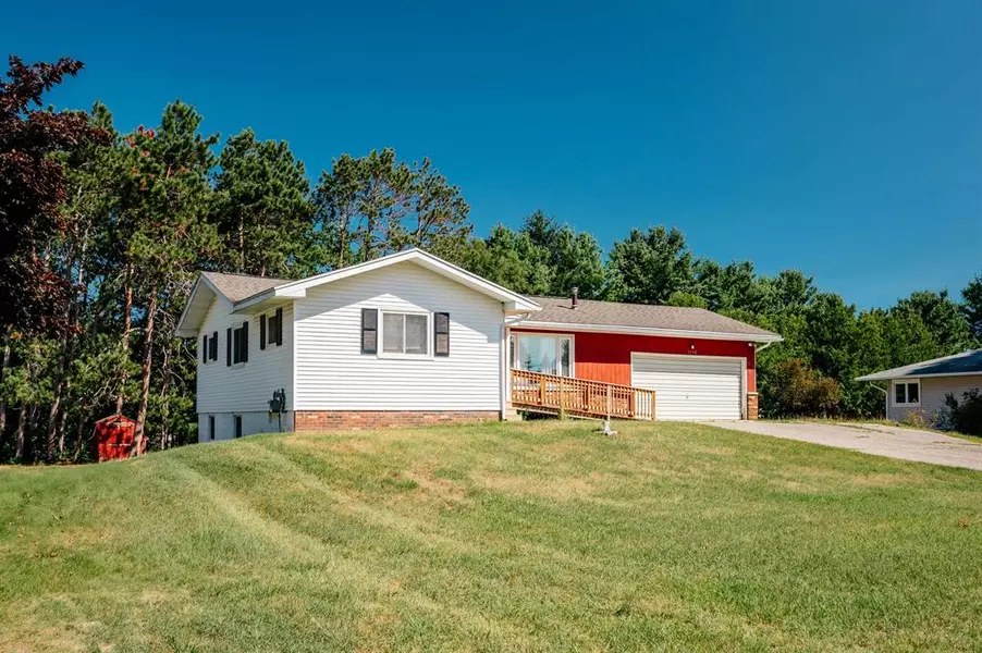 1130 N Carriage Hill Drive, Traverse City, MI 49686