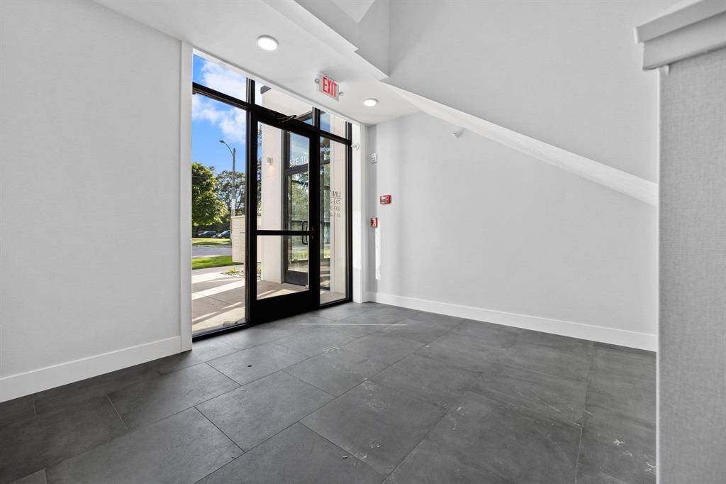 Traverse City, MI 49684,714 #206 Randolph Street 206