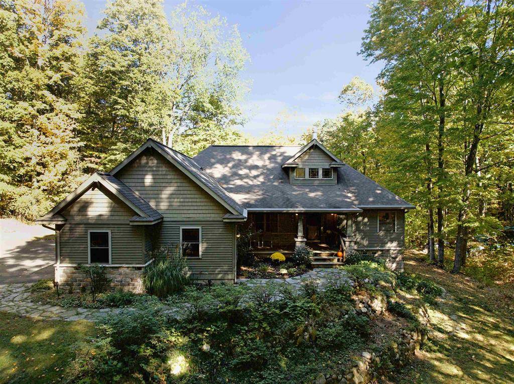 5400 Hidden Gables Drive, Long Lake Twp, MI 49684