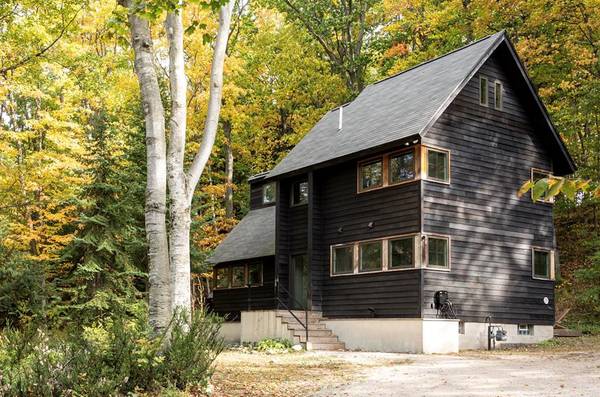 2360 N Lake Leelanau Drive, Lake Leelanau, MI 49653