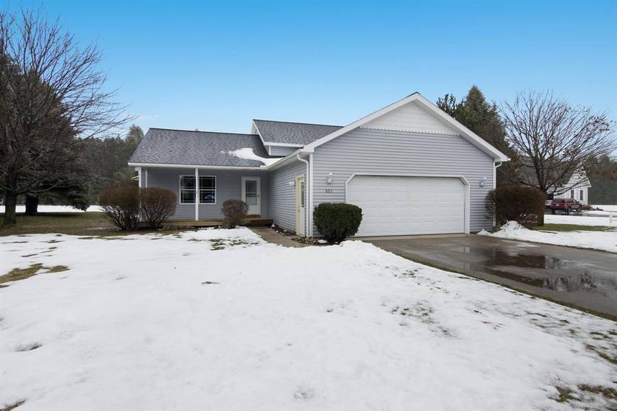 851 South Creek Court, Traverse City, MI 49696