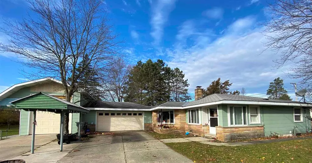 503 W Dresden Street, Kalkaska Twp, MI 49646