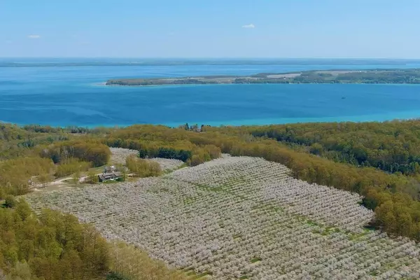 Suttons Bay Twp, MI 49682,1949 N Blue Water Court Lot: 3