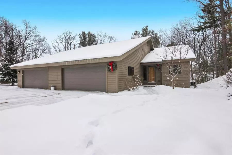 240 Red Fox Ridge, Traverse City, MI 49686