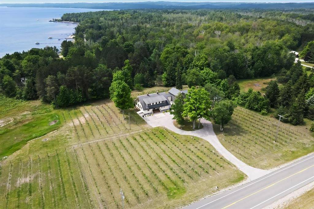 Leelanau Twp, MI 49670,12202 E Woolsey Lake Road