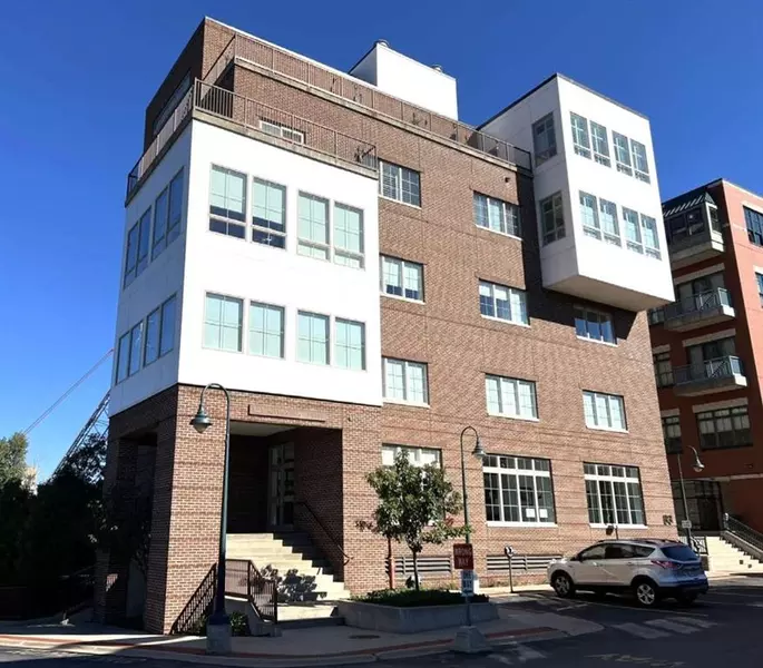 121 Rivers Edge Drive Suite 3200 Unit: Suite 3200, Traverse City, MI 49684