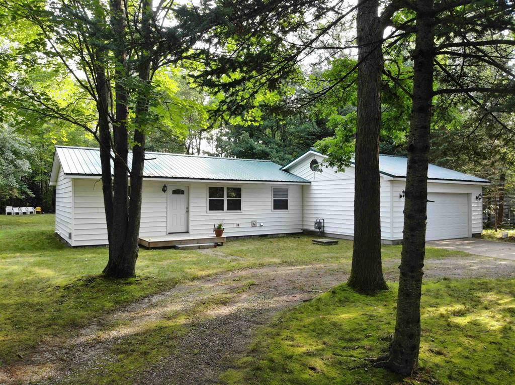 313 Autumn Lane, Markey Twp, MI 48653