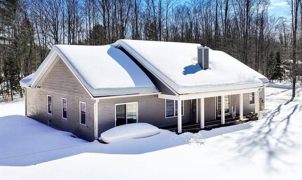 18844 Dans Place, Almira Twp, MI 49650