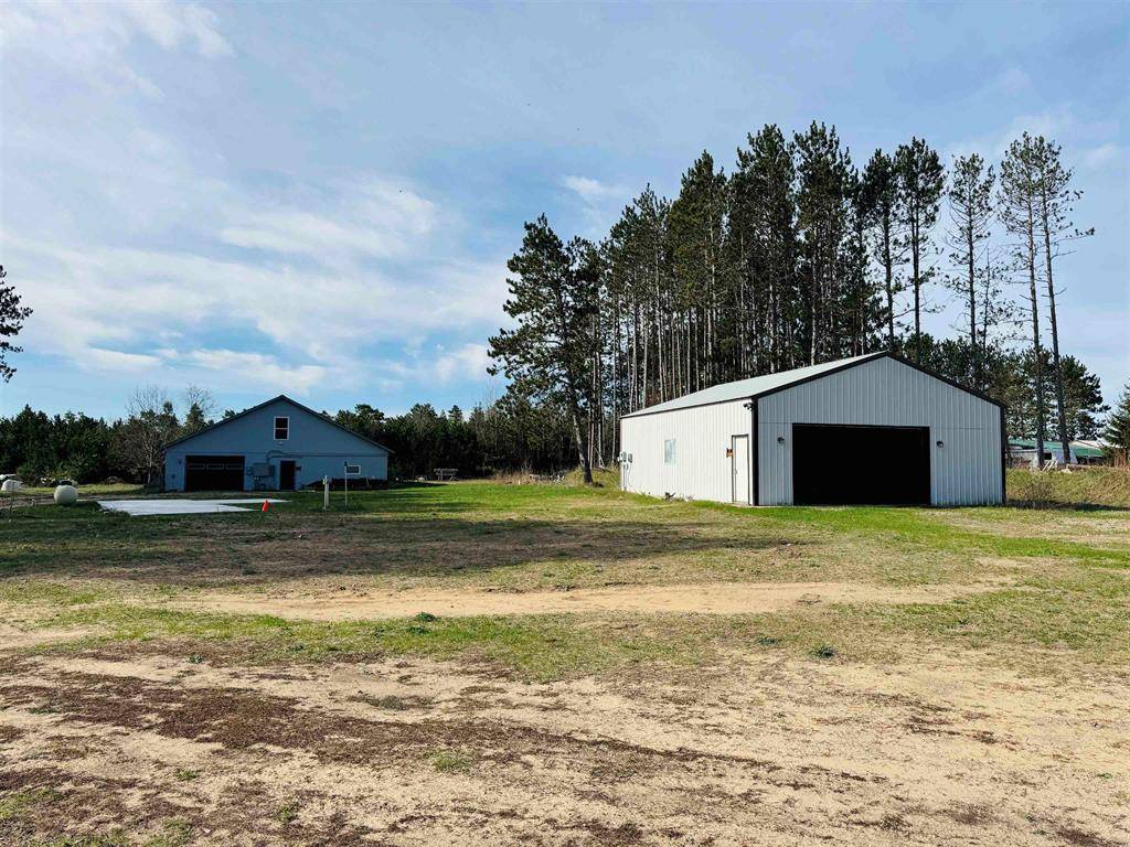 9925 W 16 Road, Springville Twp, MI 49668