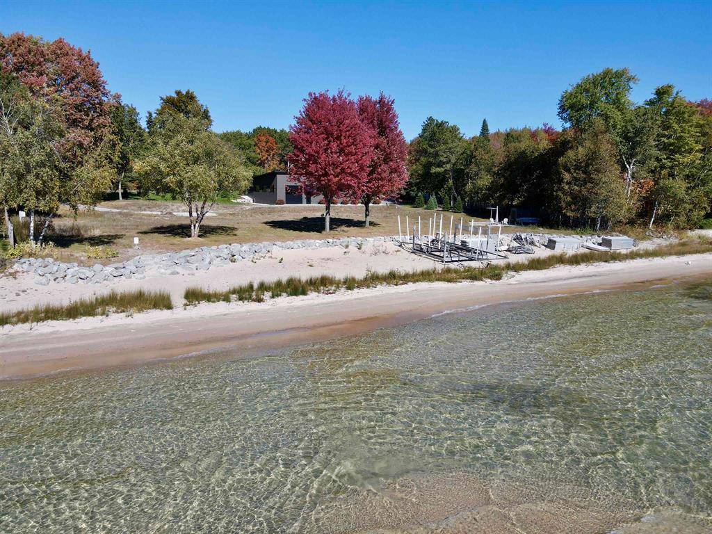 Leelanau Twp, MI 49670,12639 N Northport Point Road