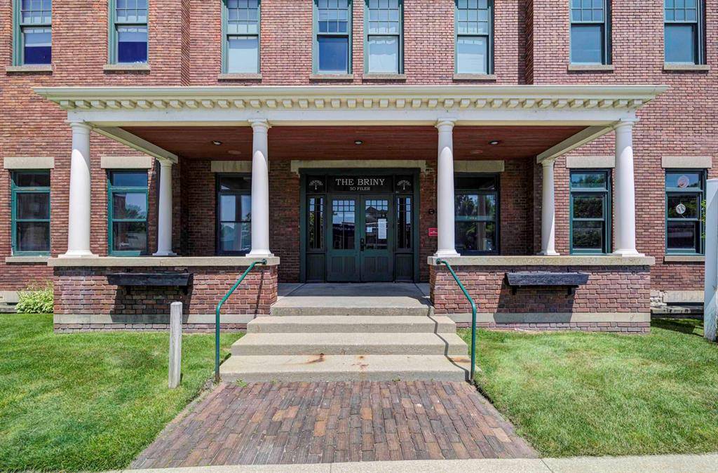 Manistee, MI 49660,50 Filer Street Unit: B & C